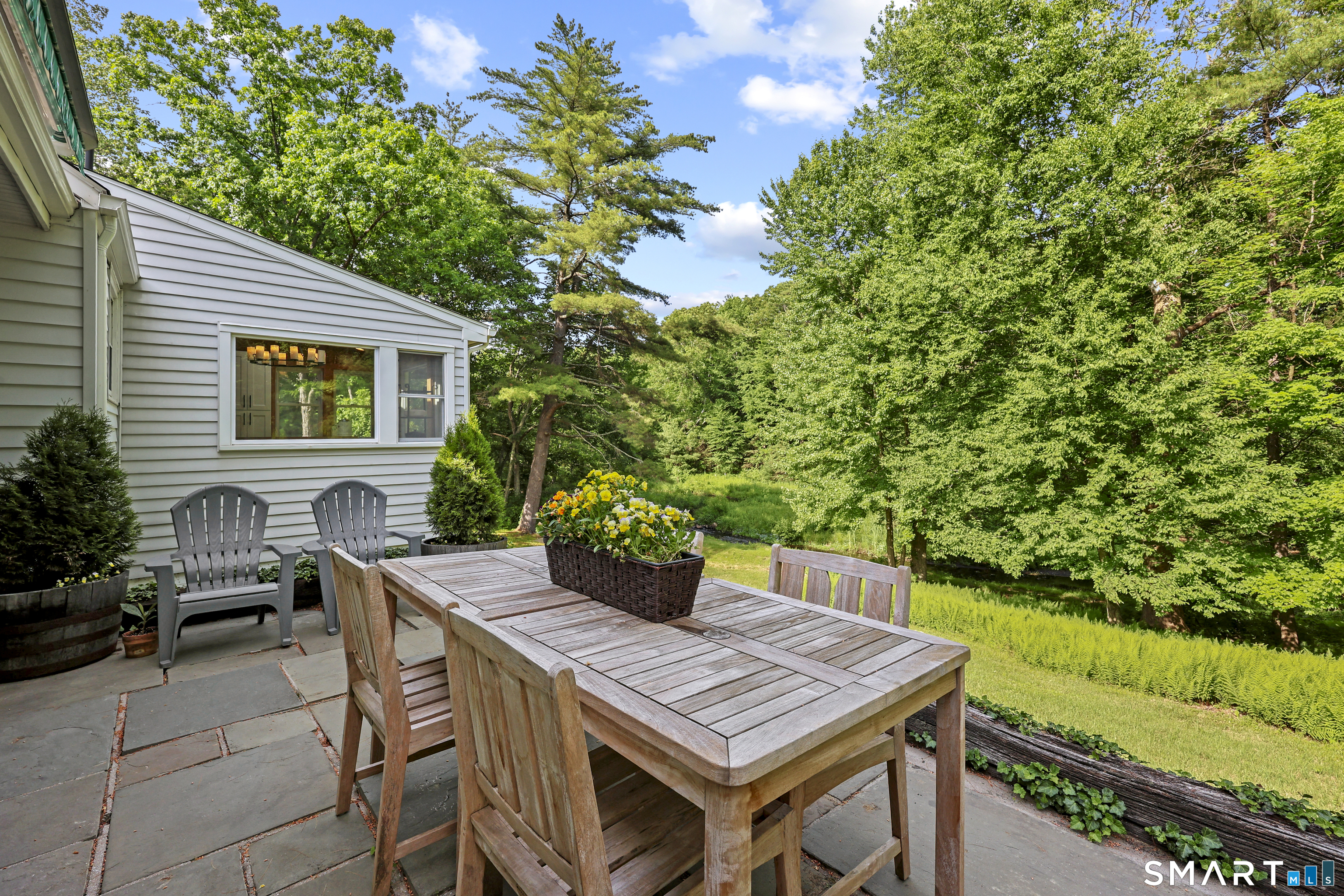 380 Lovely Street Avon CT 06001