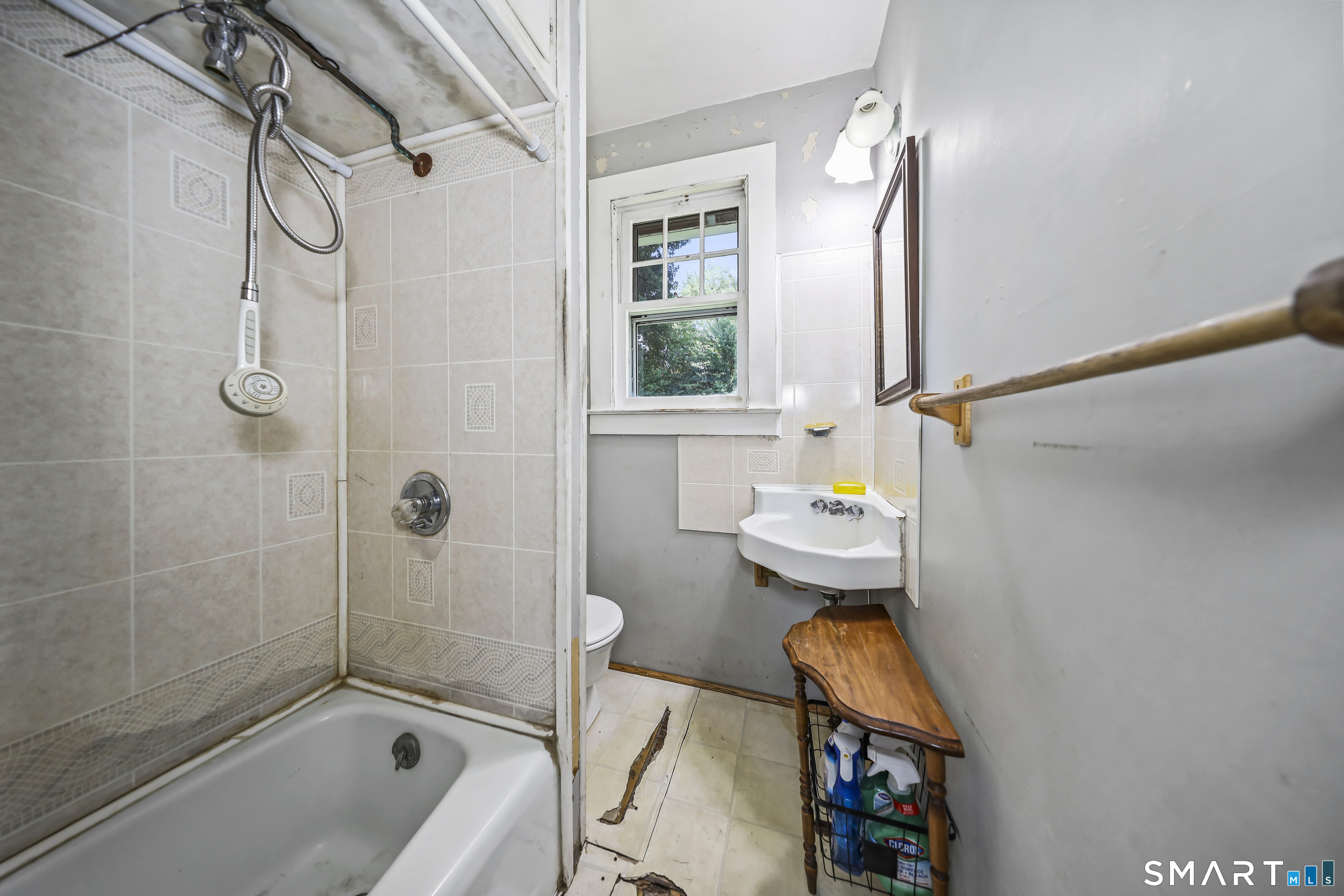 271 South Street Plymouth CT 06782