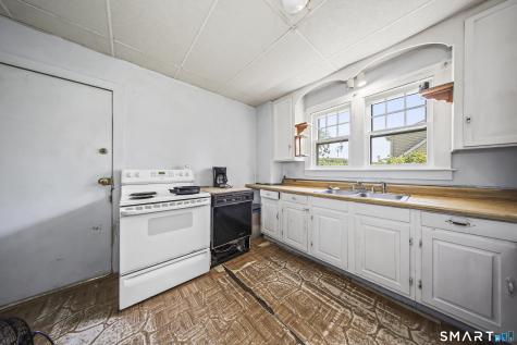 271 South Street Plymouth CT 06782