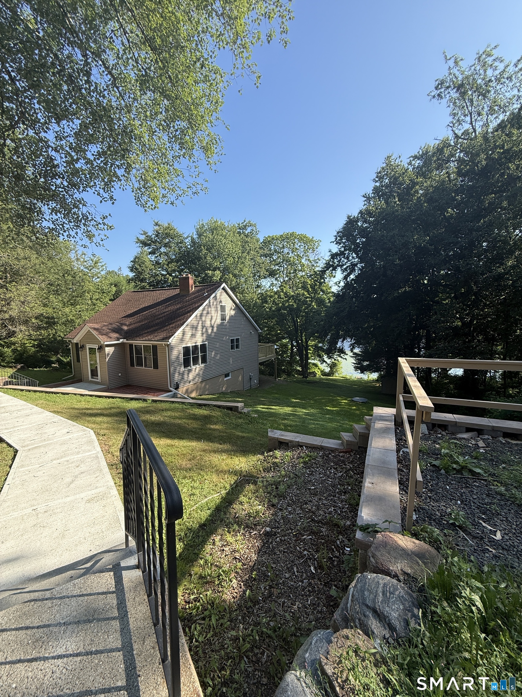 326 Lake Shore Drive Middlebury CT 06762