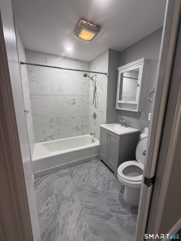 326 Lake Shore Drive Middlebury CT 06762