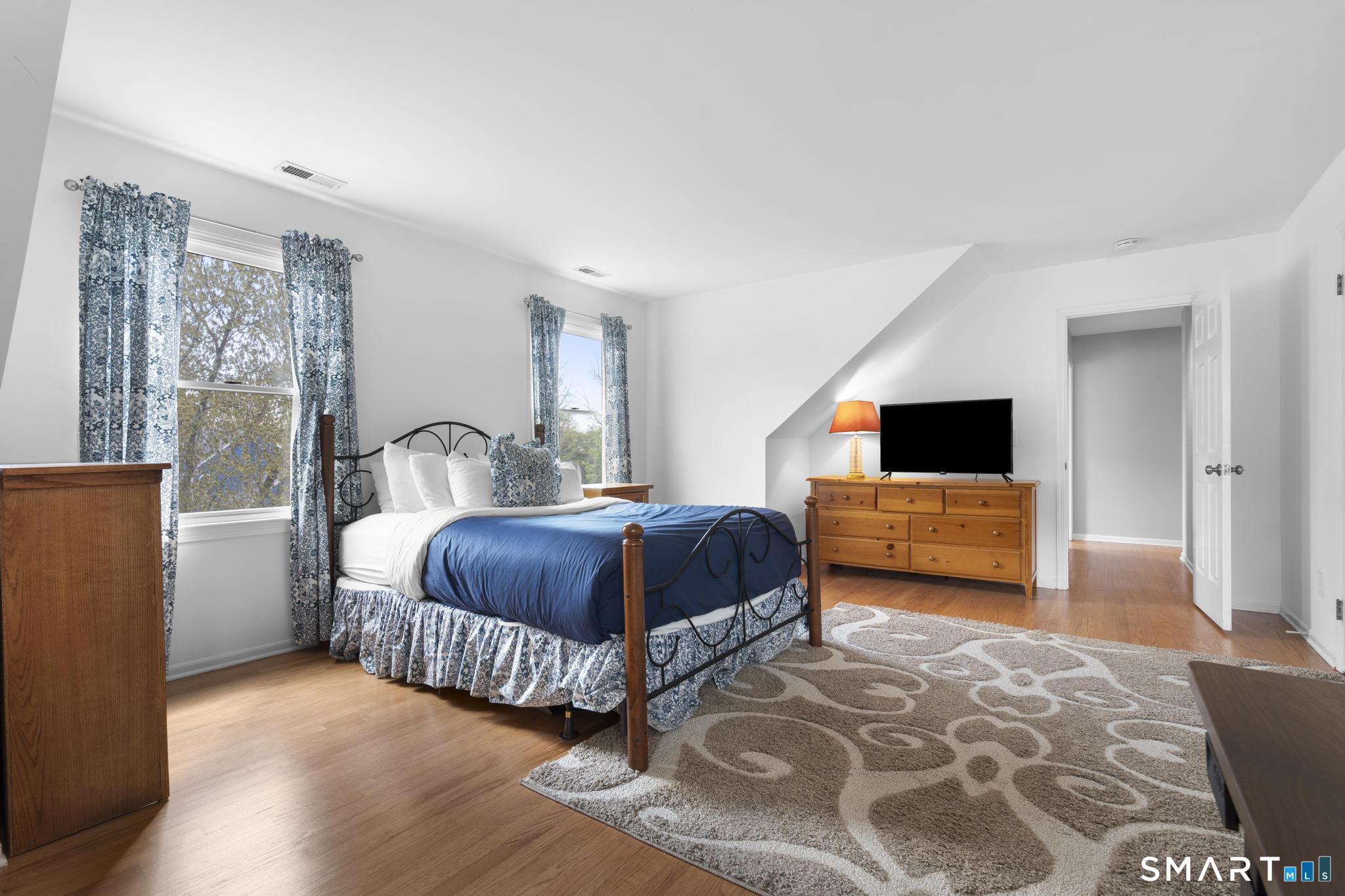 62 Hastings Lane Stamford CT 06905