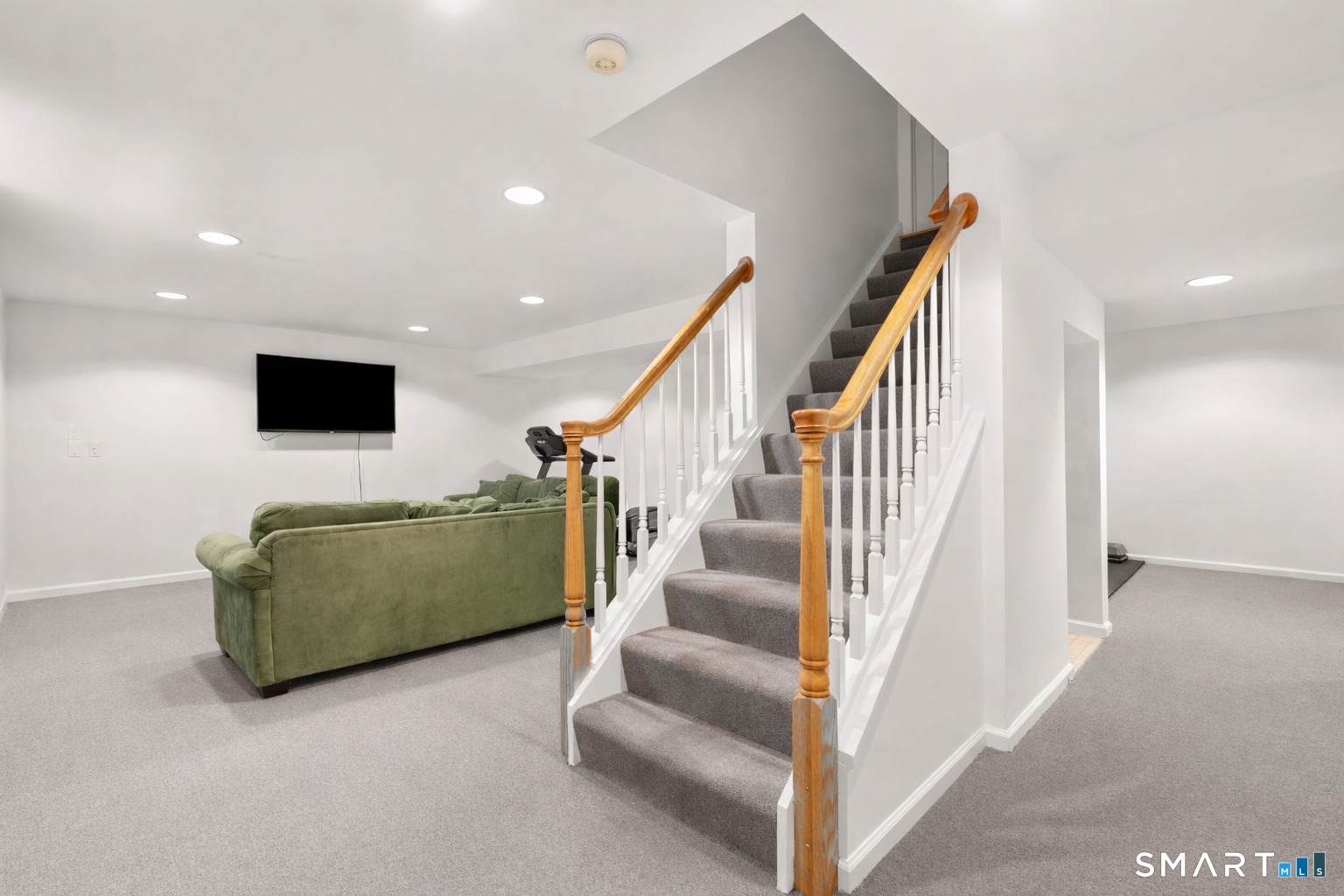 62 Hastings Lane Stamford CT 06905