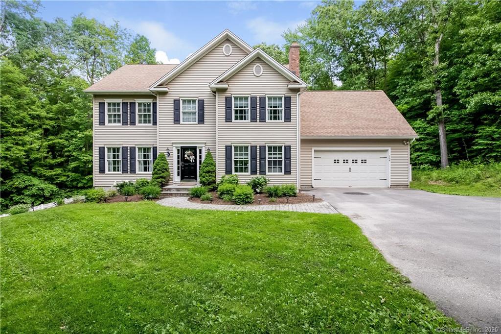 108 Rooster Tail Hollow New Milford CT 06776