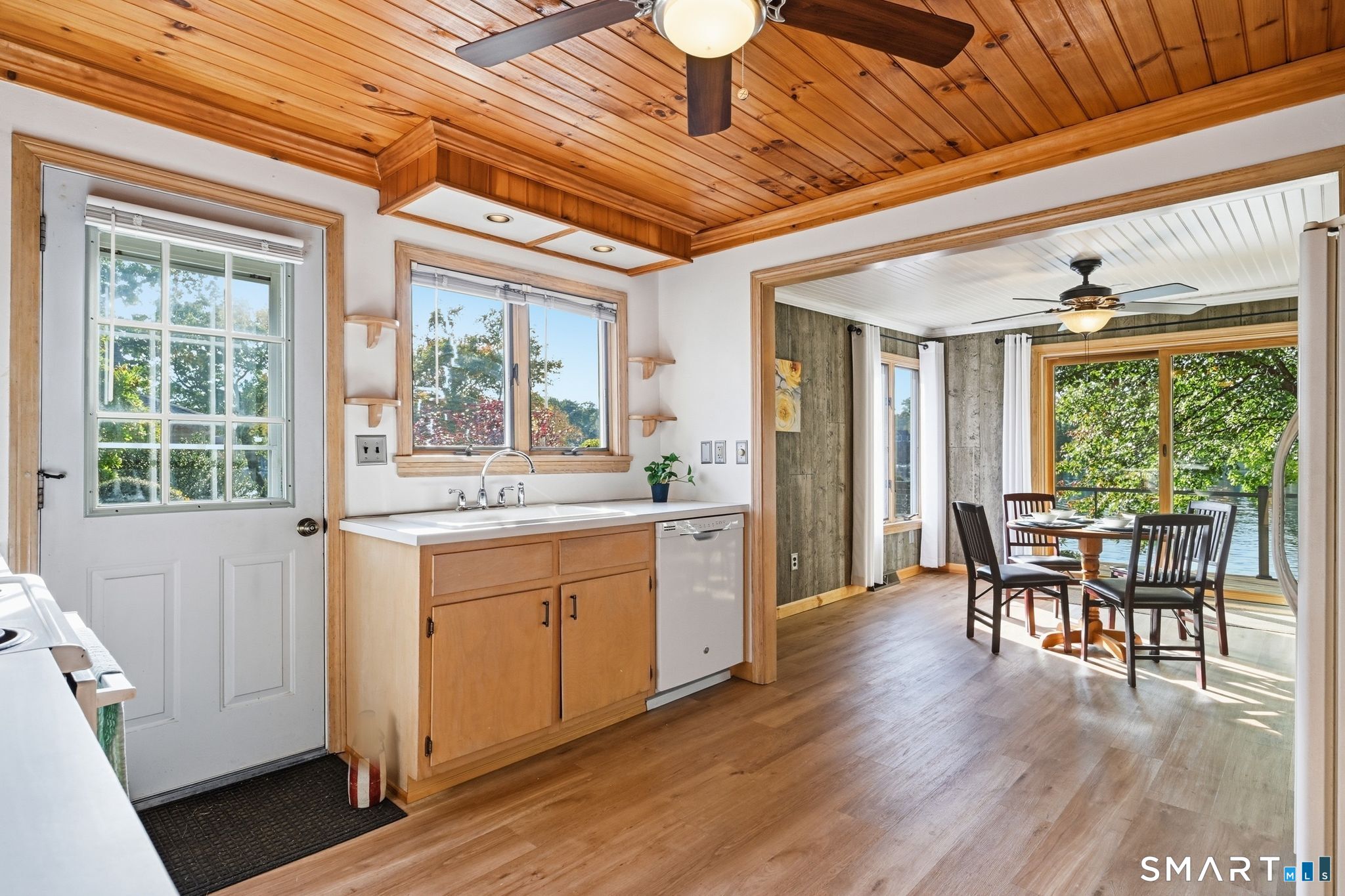 643 Forest Road Suffield CT 06093