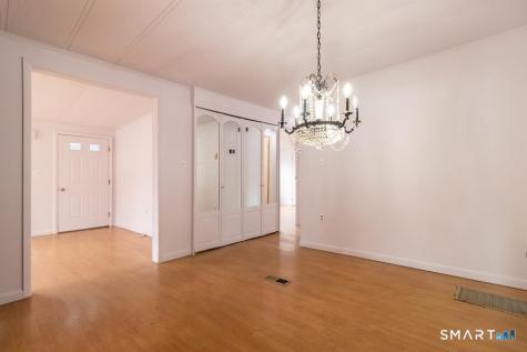 40 Matthews Street Bristol CT 06010