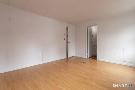 40 Matthews Street Bristol CT 06010