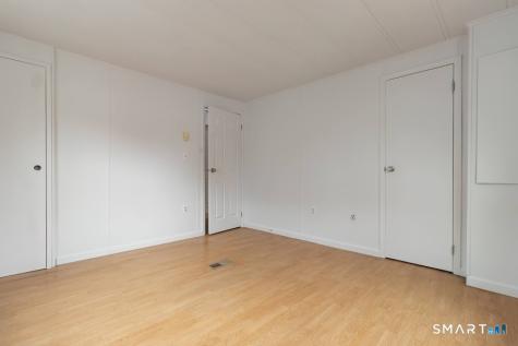 40 Matthews Street Bristol CT 06010