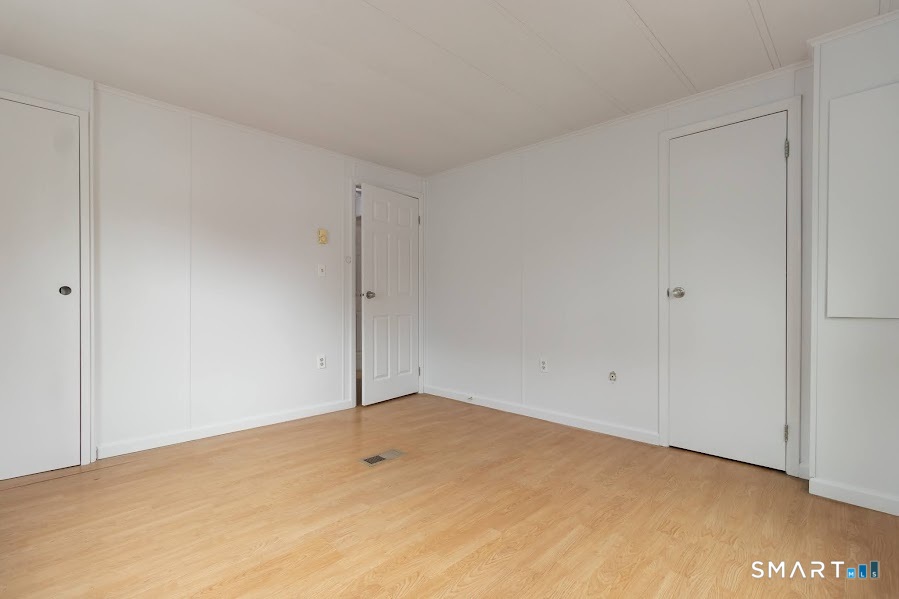 40 Matthews Street Bristol CT 06010