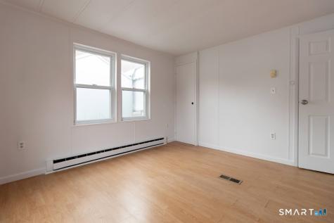 40 Matthews Street Bristol CT 06010