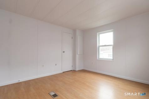 40 Matthews Street Bristol CT 06010