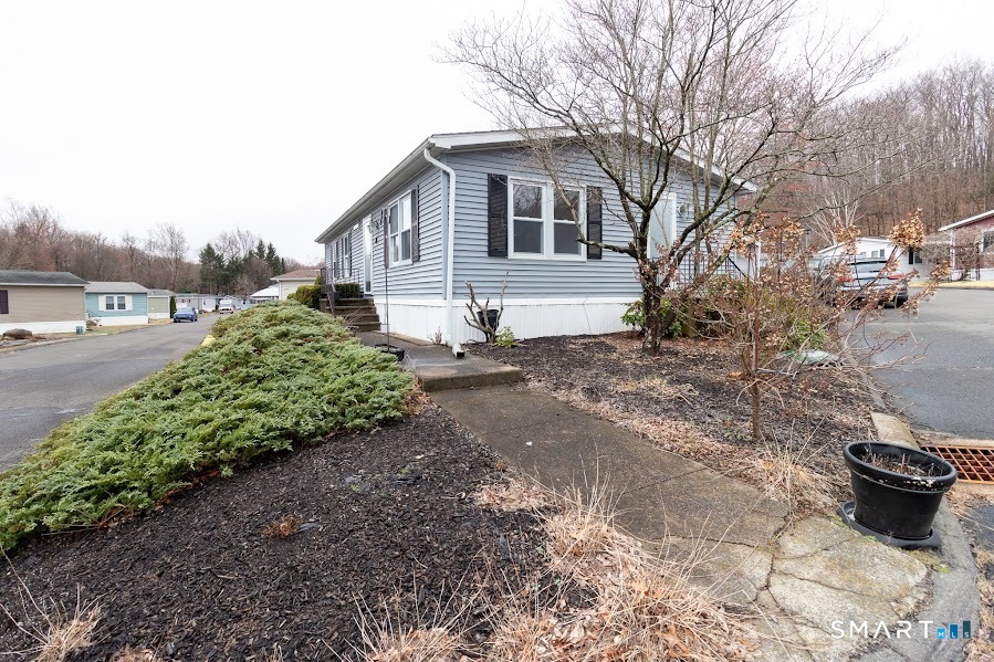 40 Matthews Street Bristol CT 06010