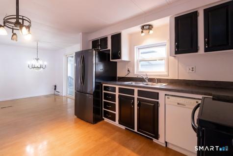 40 Matthews Street Bristol CT 06010