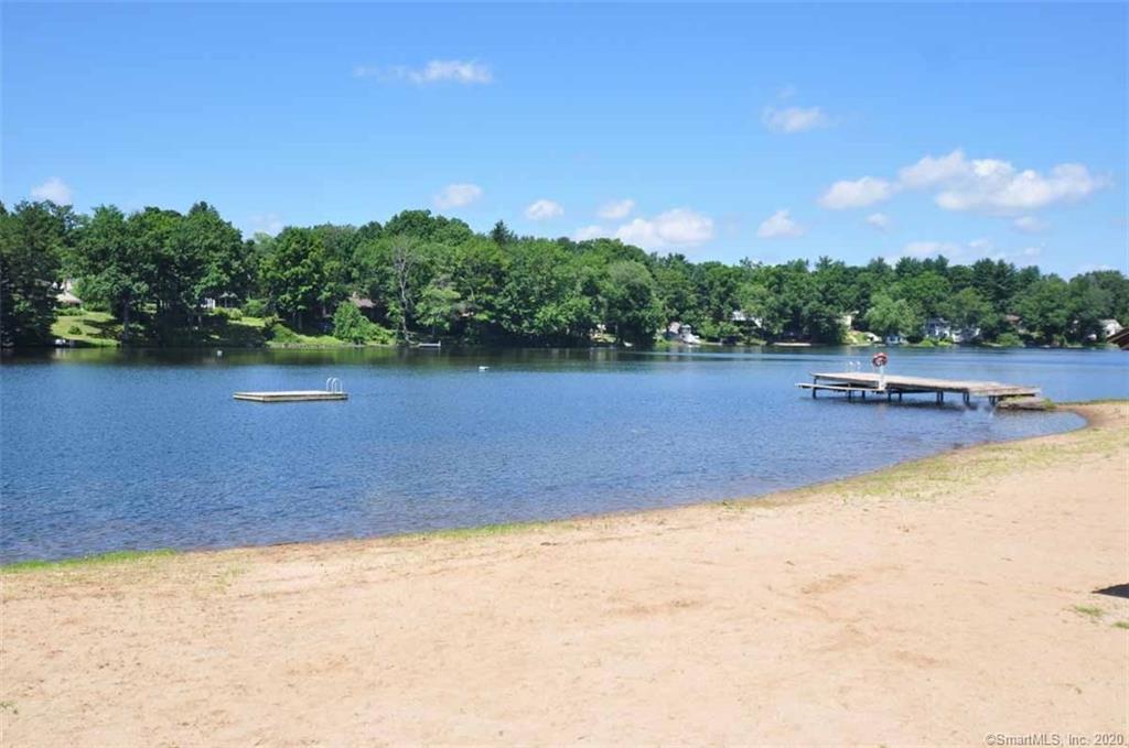 81 Waterside Lane West Hartford CT 06107