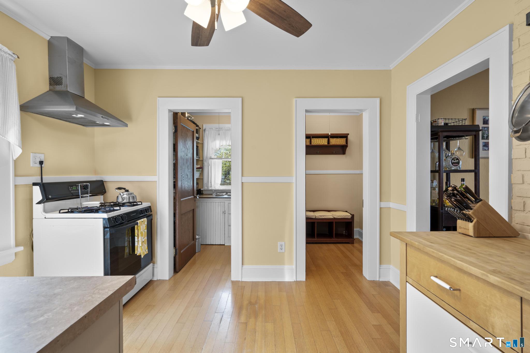 65 Glenwood Avenue Stratford CT 06614