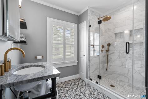 65 Glenwood Avenue Stratford CT 06614
