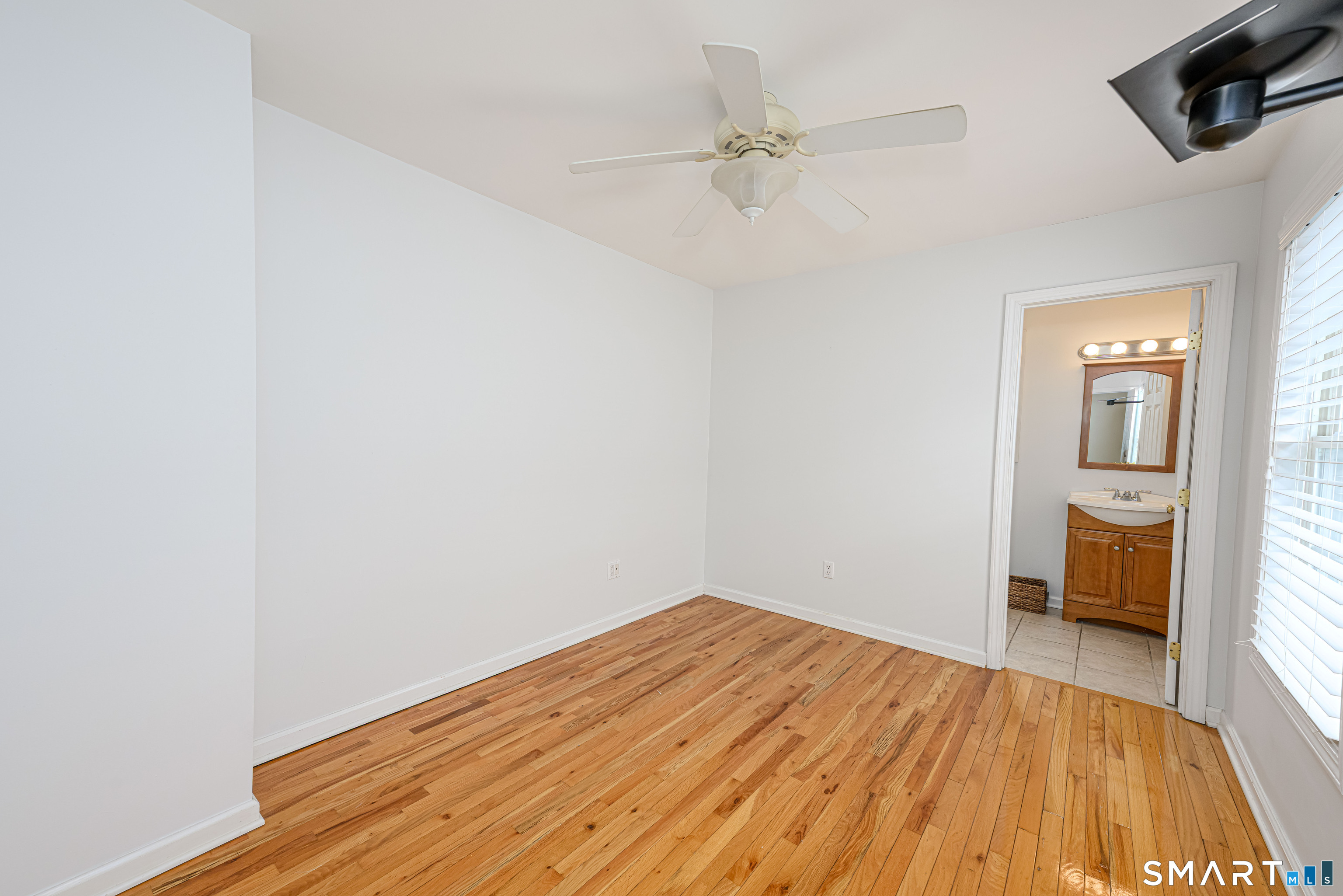 58 Minor Road East Haven CT 06512