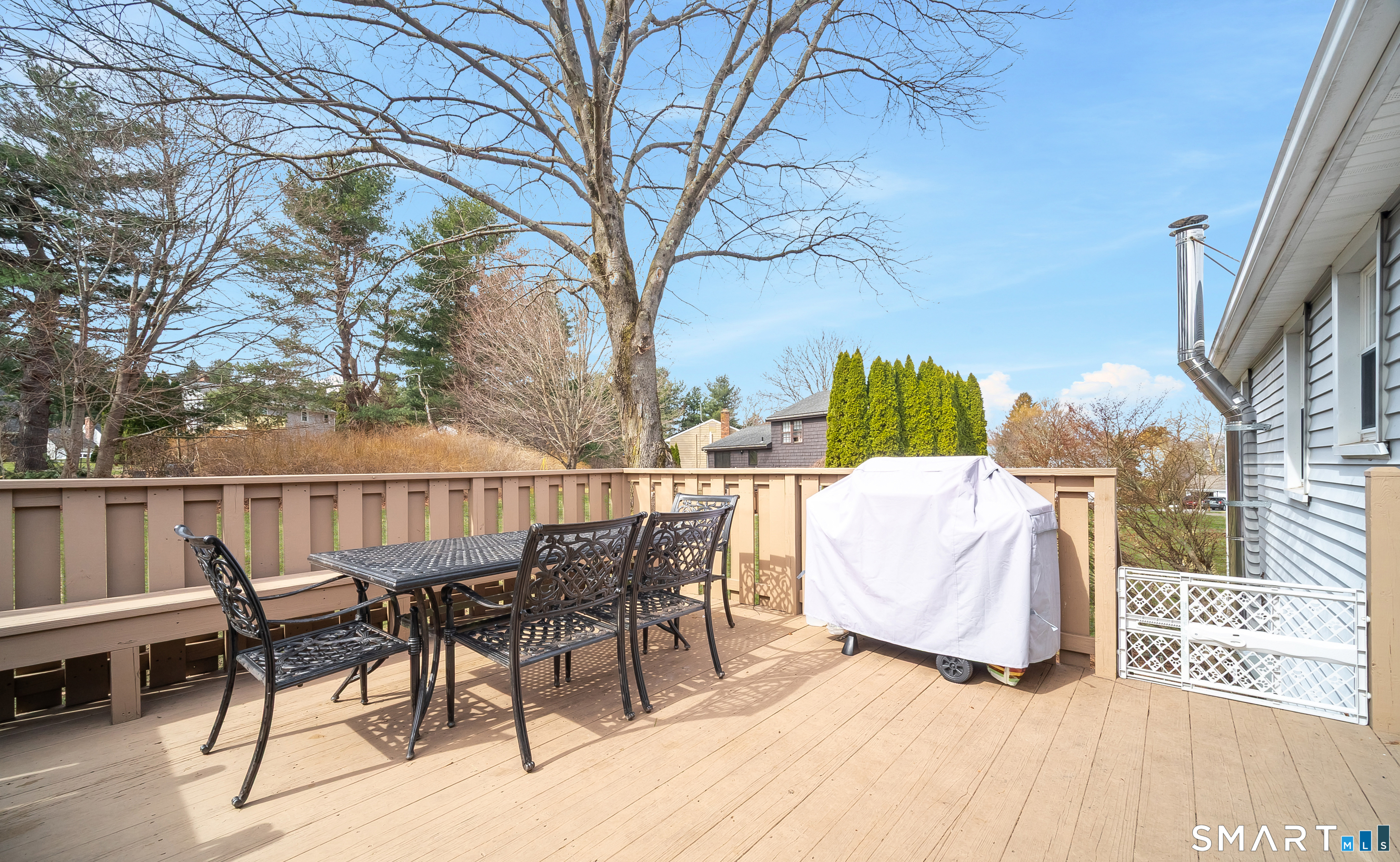 3 Blue Bird Road Middletown CT 06457
