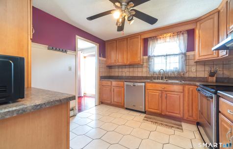 3 Blue Bird Road Middletown CT 06457
