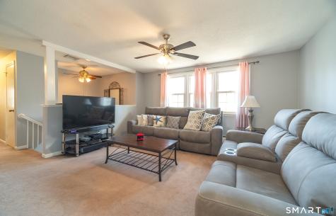 3 Blue Bird Road Middletown CT 06457