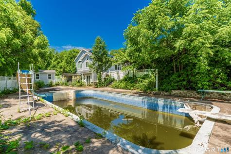 142 Williams Road Trumbull CT 06611