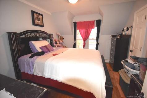 103 Grand Street Middletown CT 06457