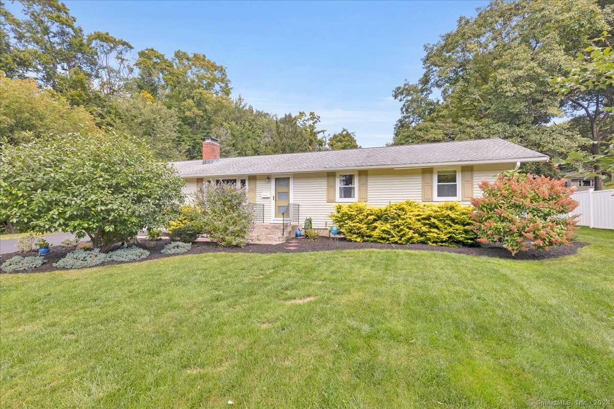 41 Mountain Road Manchester CT 06040
