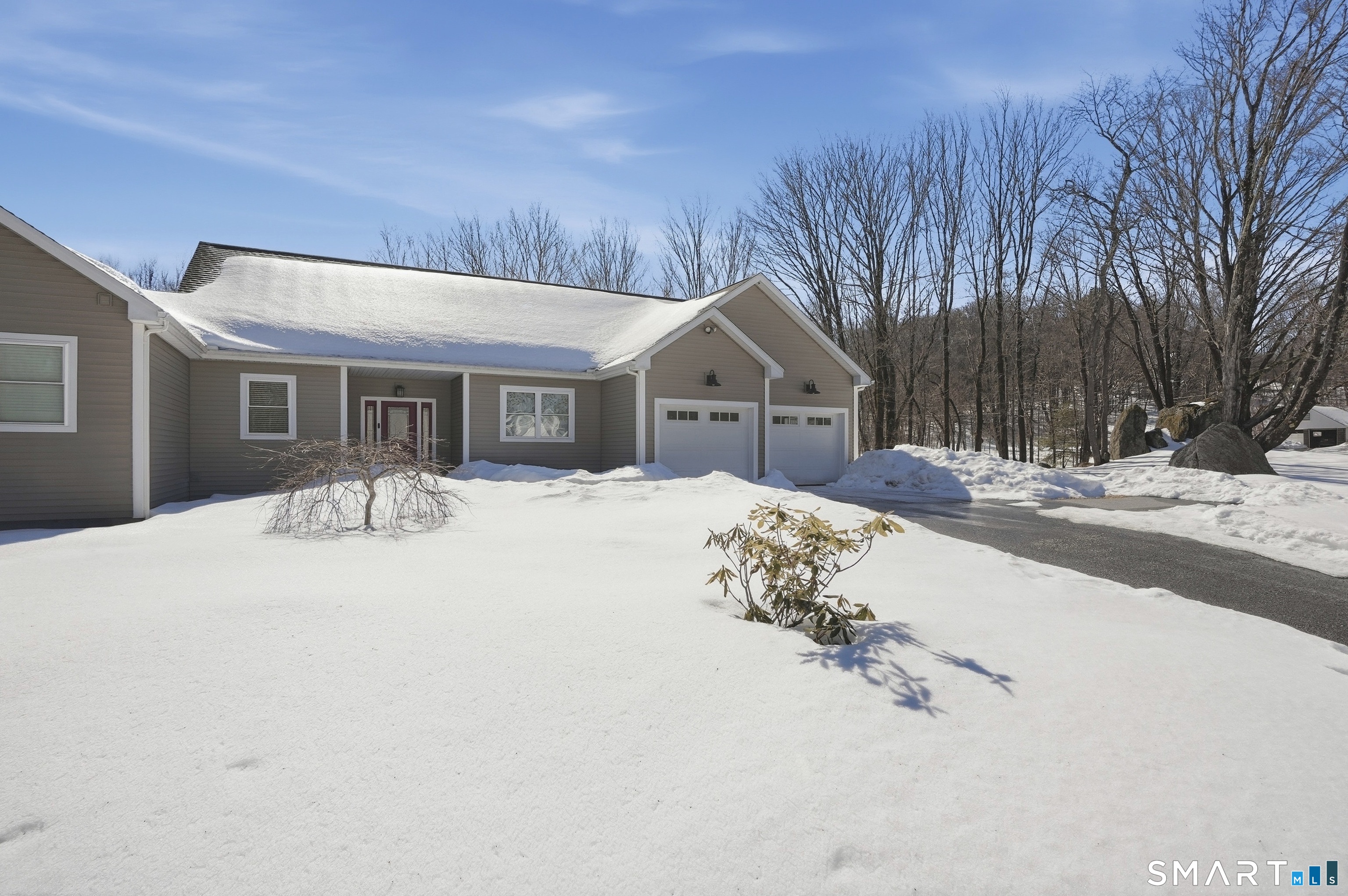 166 East Cotton Hill Road New Hartford CT 06057
