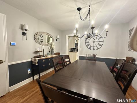 32 Hilltop Terrace North Haven CT 06473