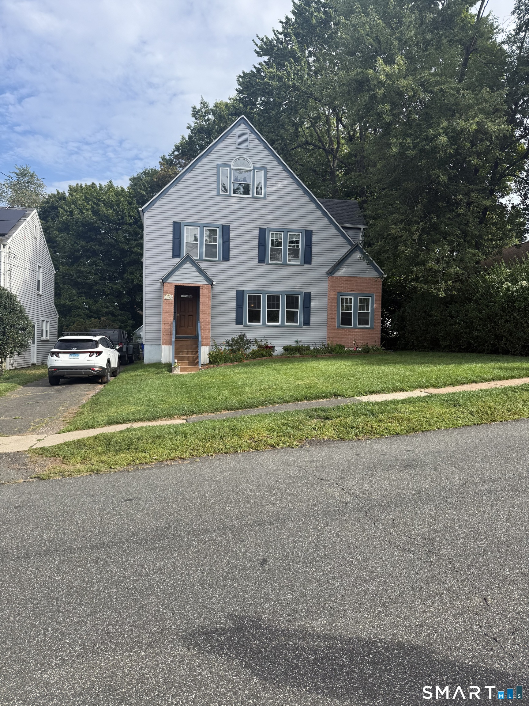 11 Dix Road Wethersfield CT 06109