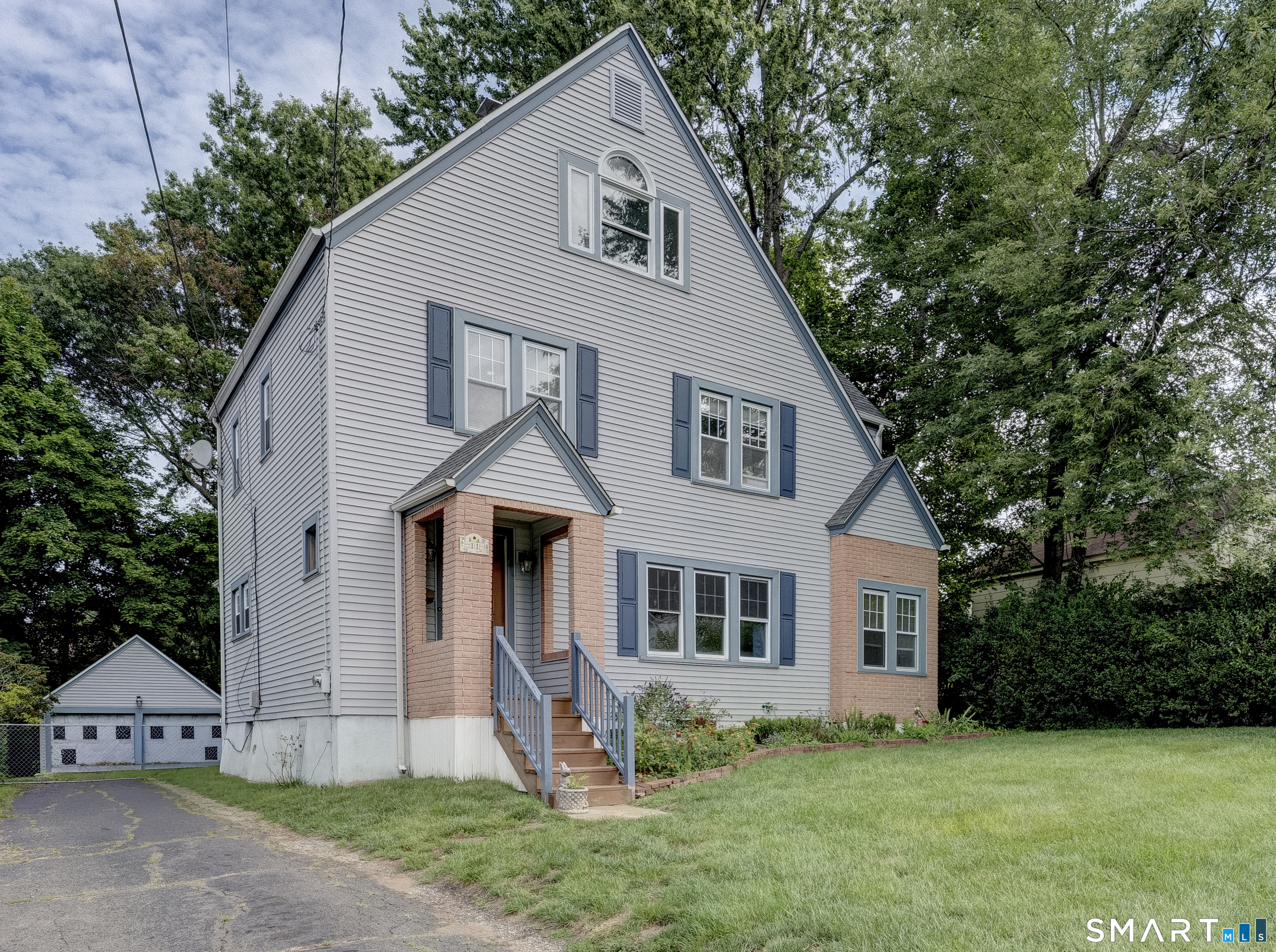 11 Dix Road Wethersfield CT 06109