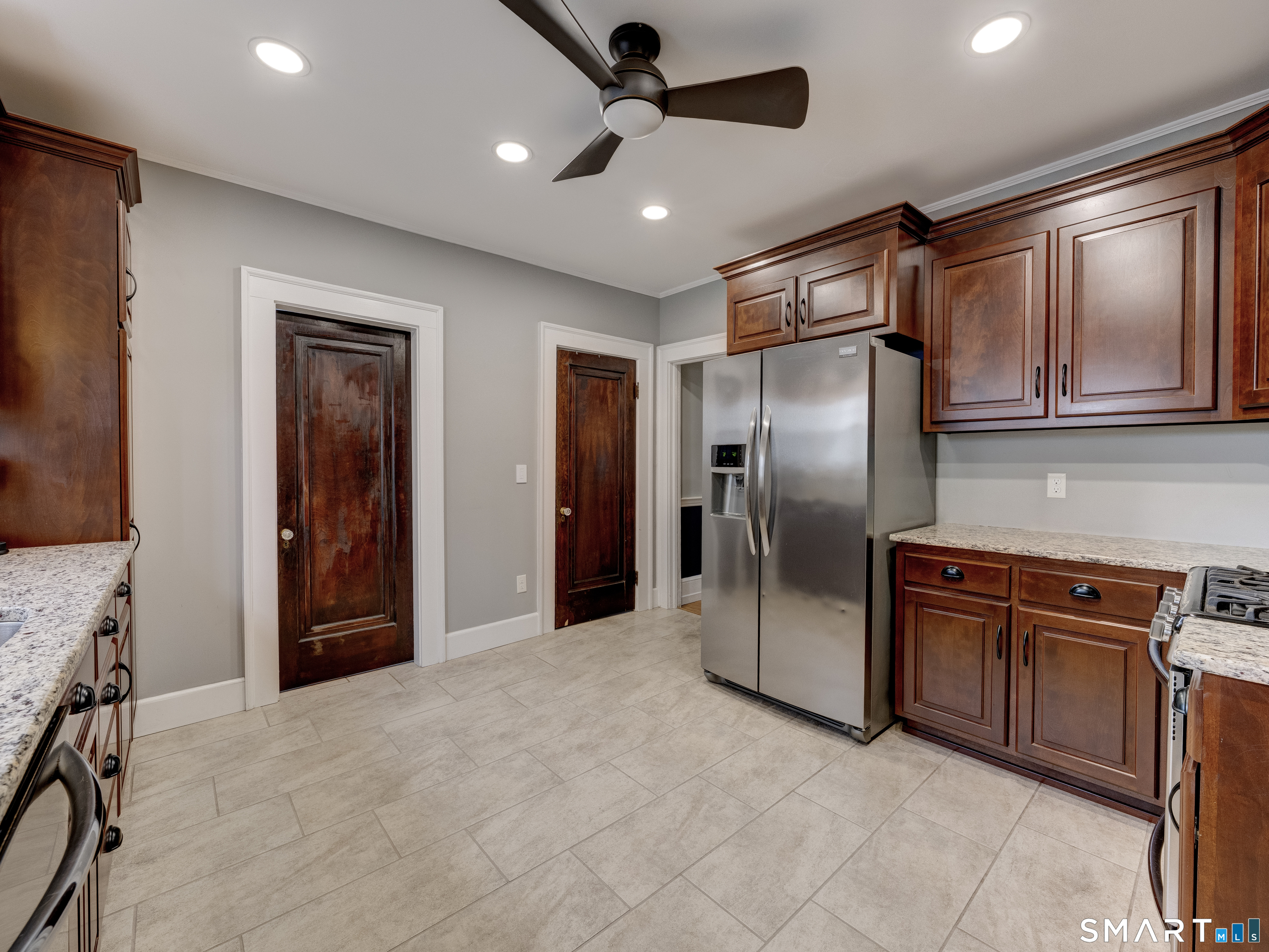 11 Dix Road Wethersfield CT 06109