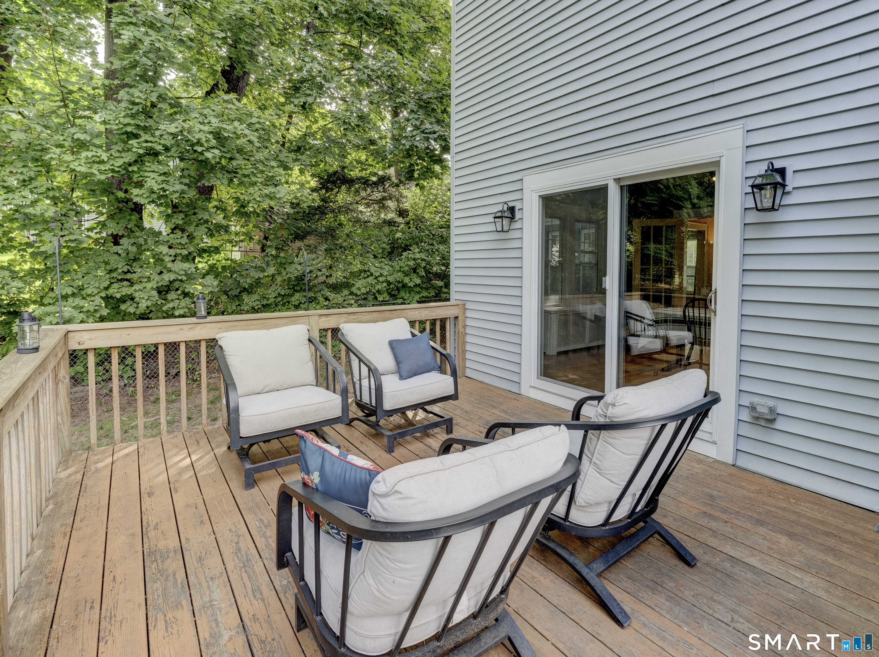 11 Dix Road Wethersfield CT 06109