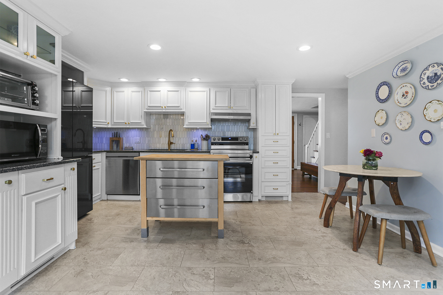 9 Wildwood Road Fairfield CT 06825