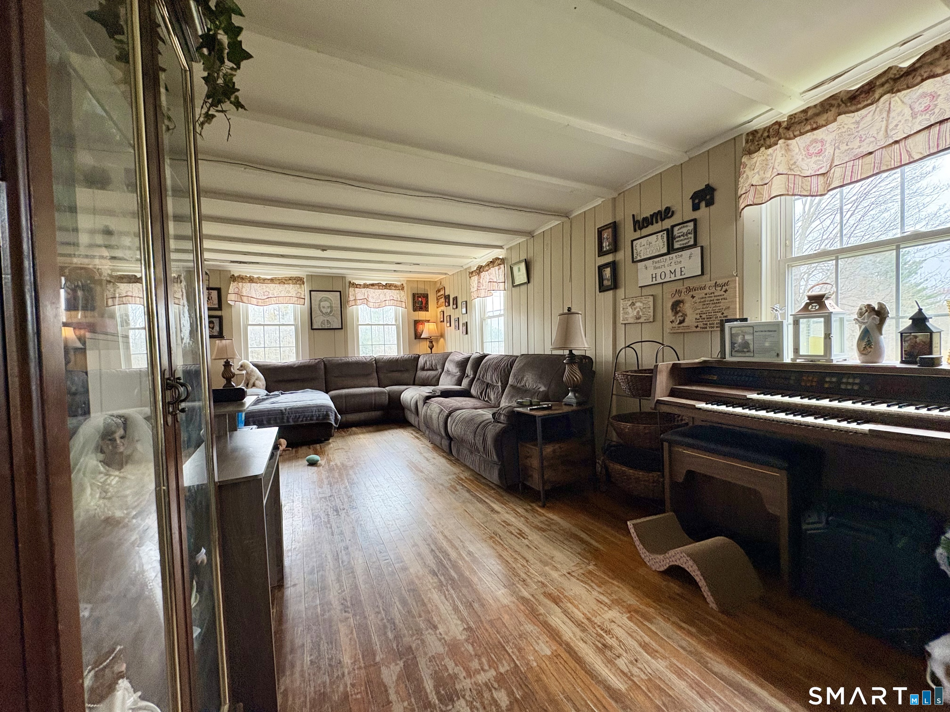 279 River Road Putnam CT 06260