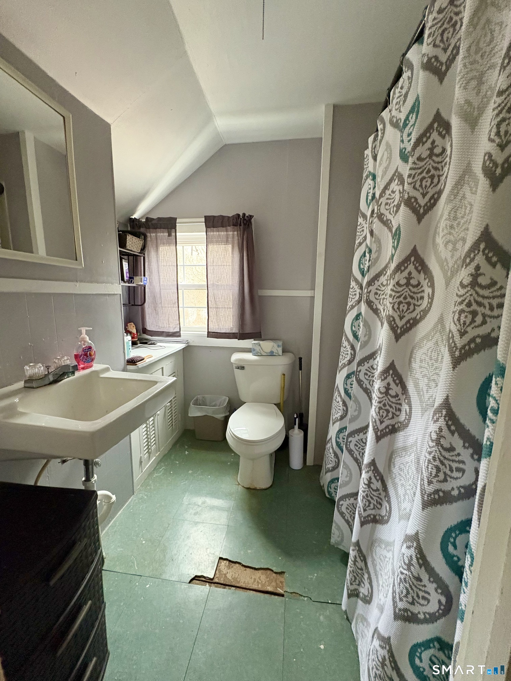 279 River Road Putnam CT 06260