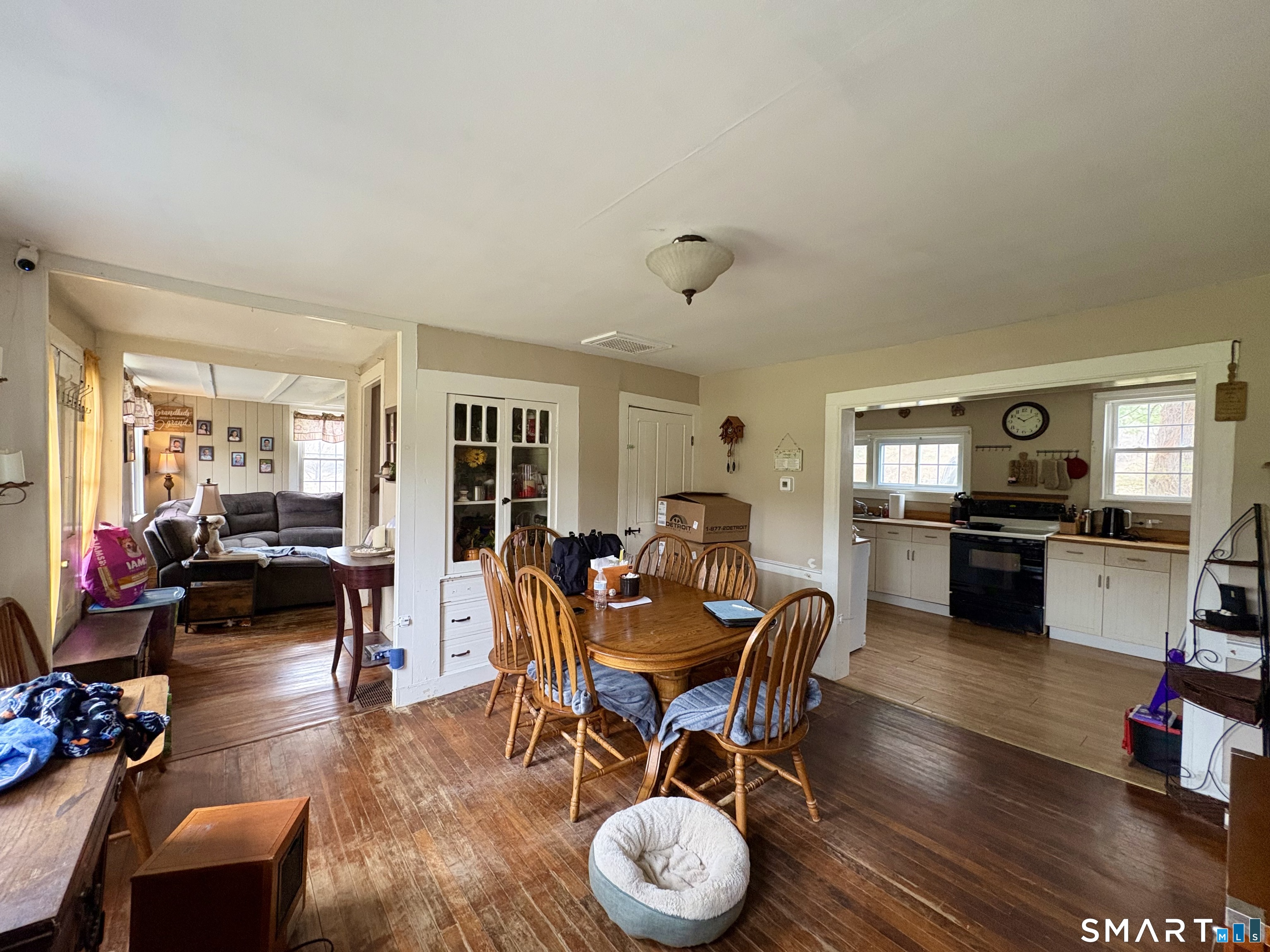 279 River Road Putnam CT 06260