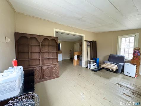 279 River Road Putnam CT 06260