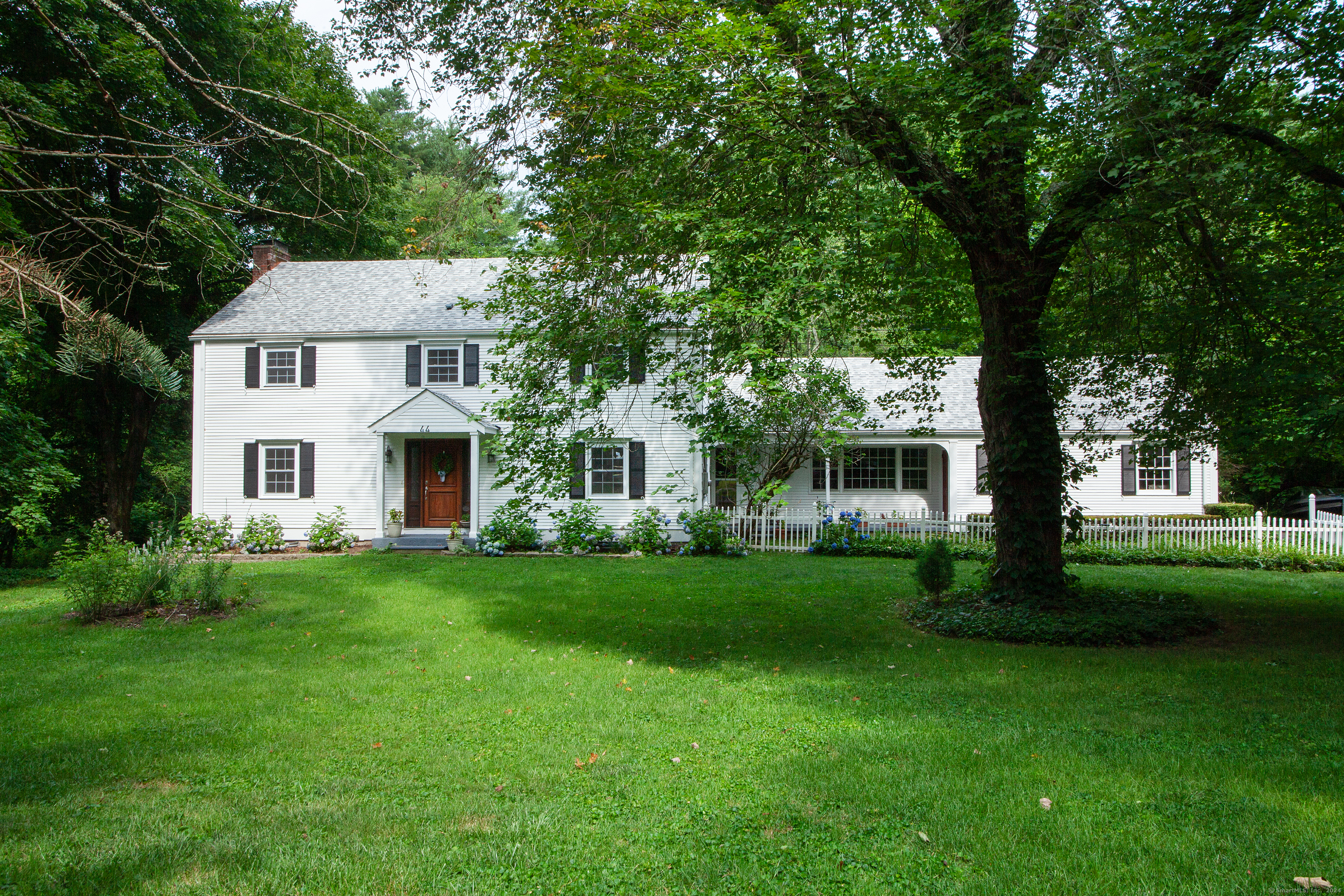 44 Sunset Hill Road Simsbury CT 06070