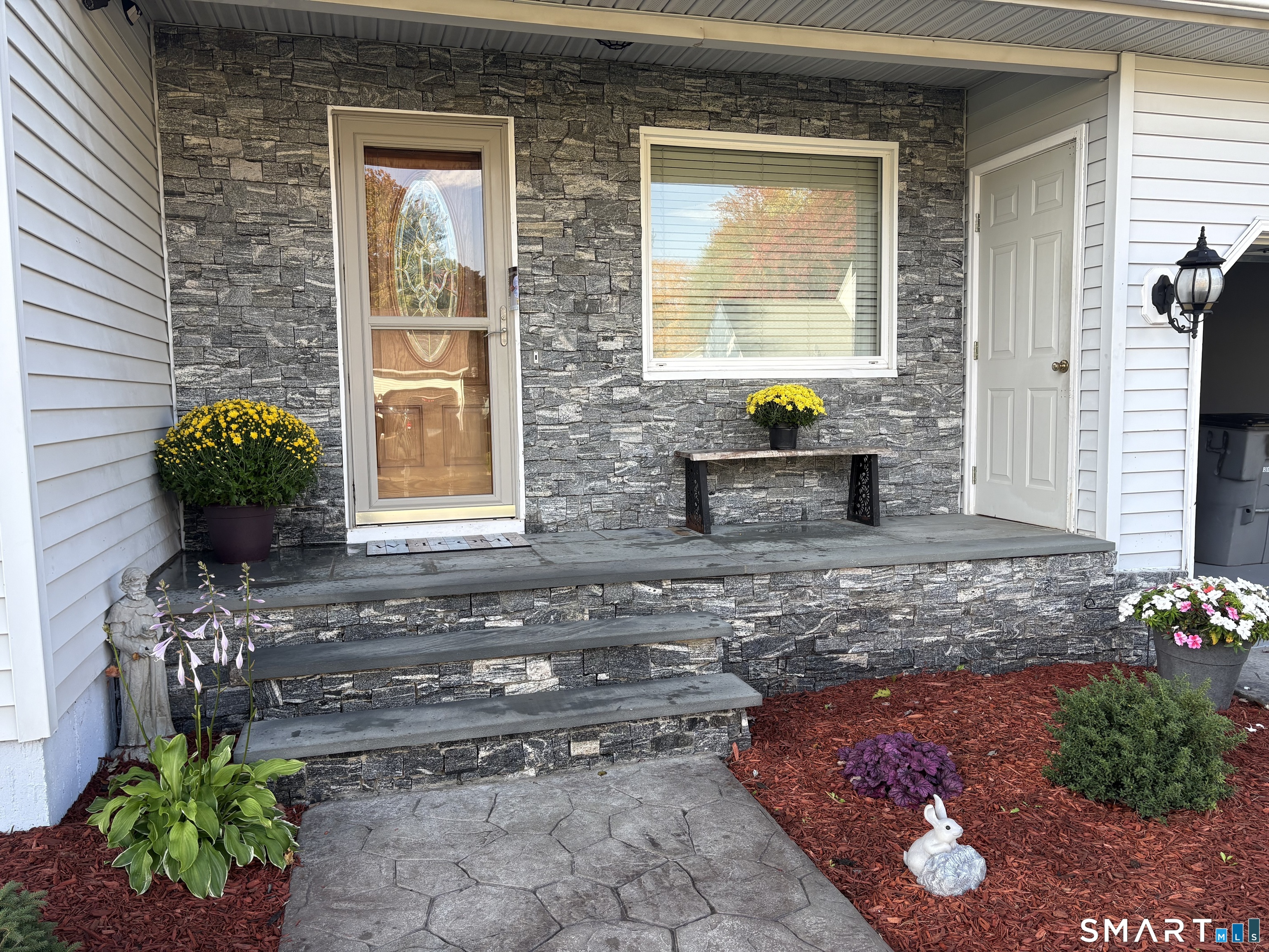14 Eleanor Road Enfield CT 06082