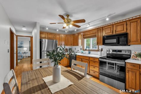 14 Eleanor Road Enfield CT 06082