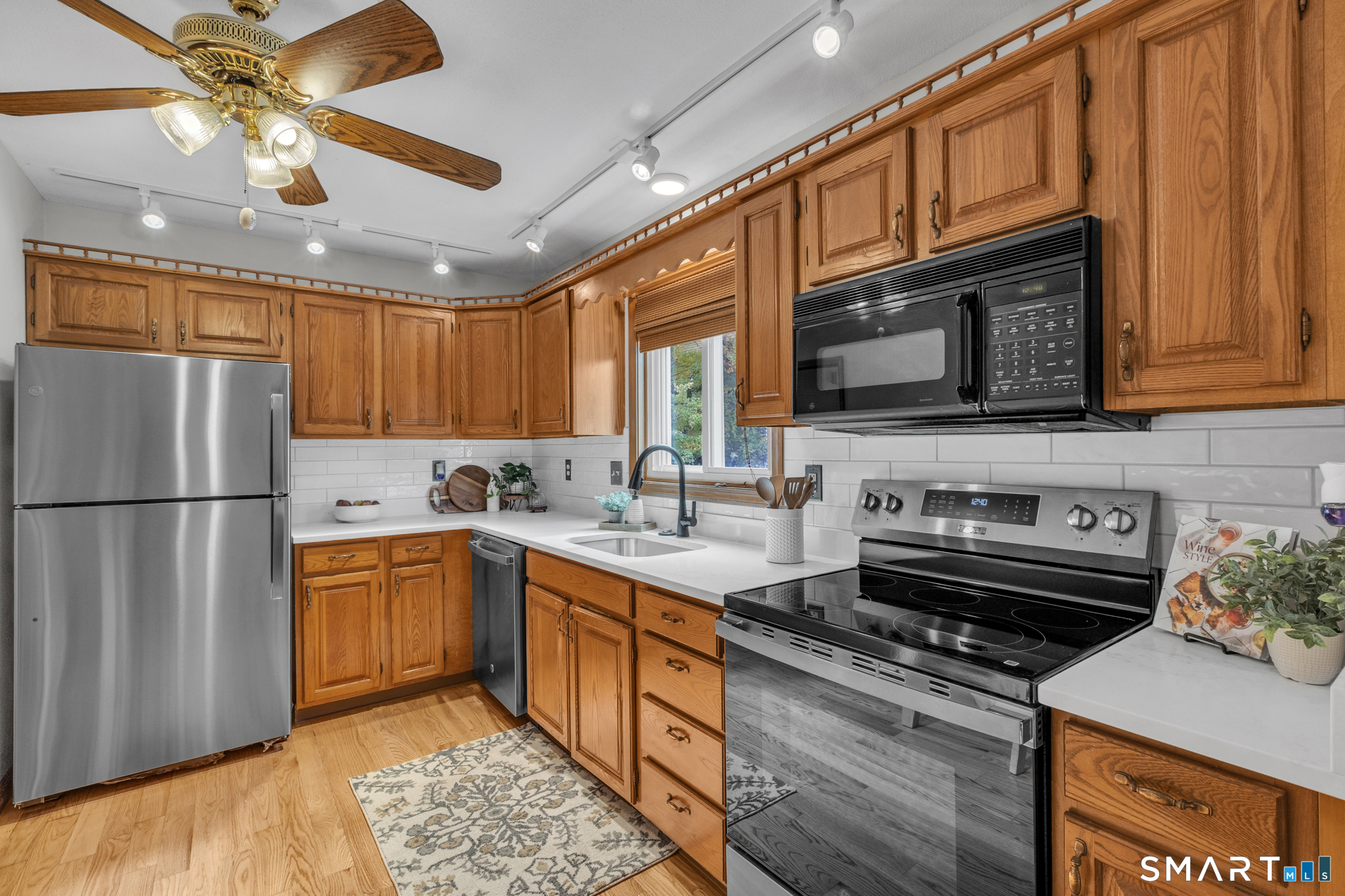14 Eleanor Road Enfield CT 06082