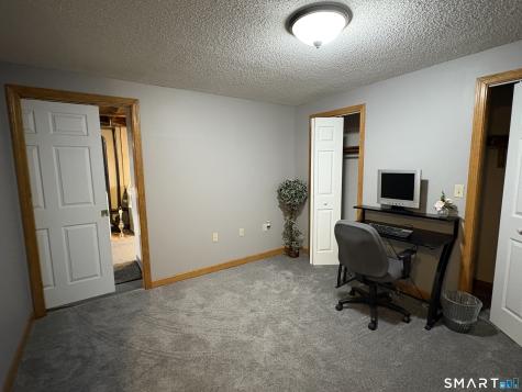 14 Eleanor Road Enfield CT 06082