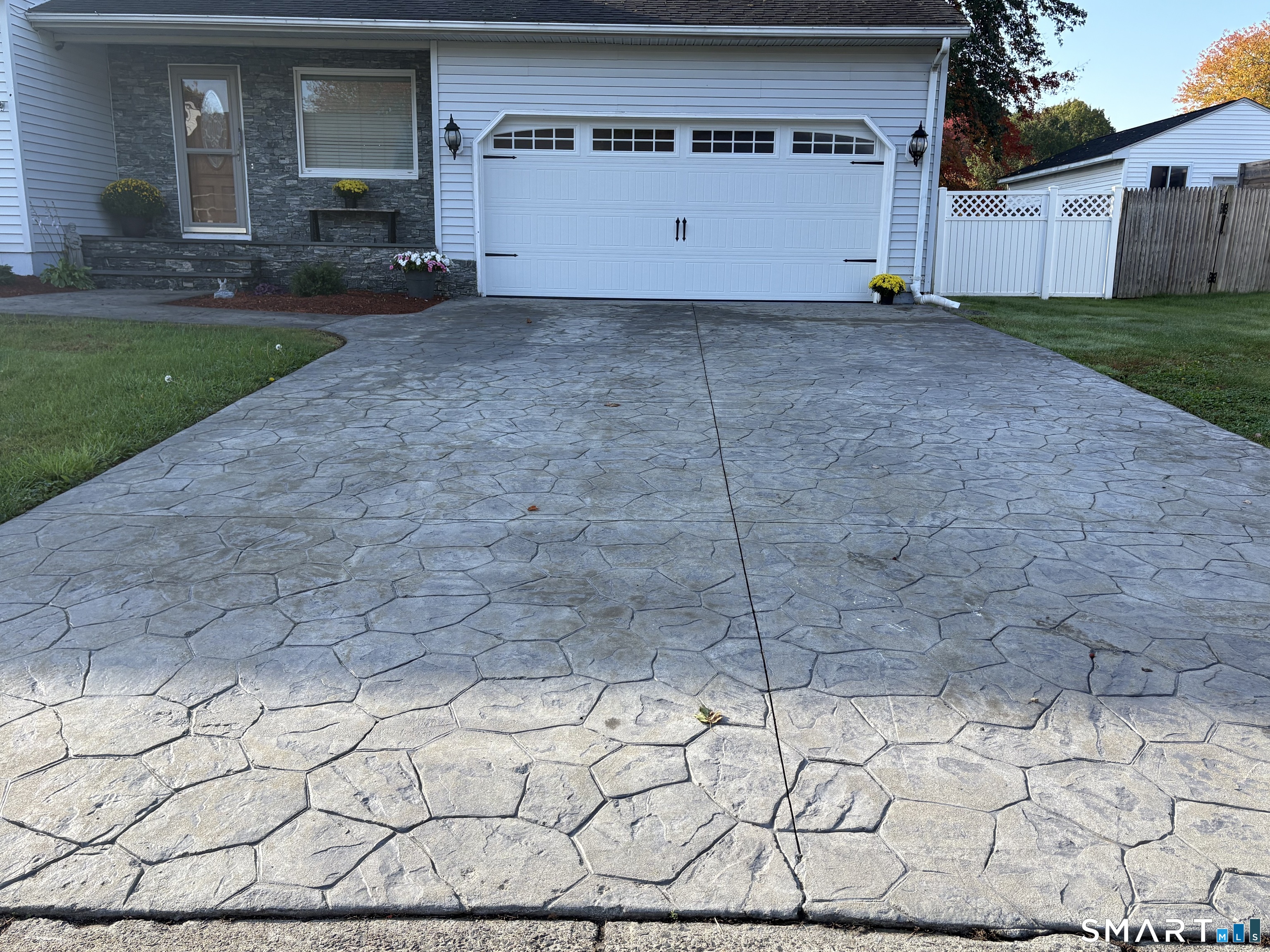 14 Eleanor Road Enfield CT 06082
