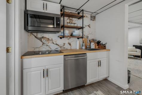 32-B Clark Road Lyme CT 06371