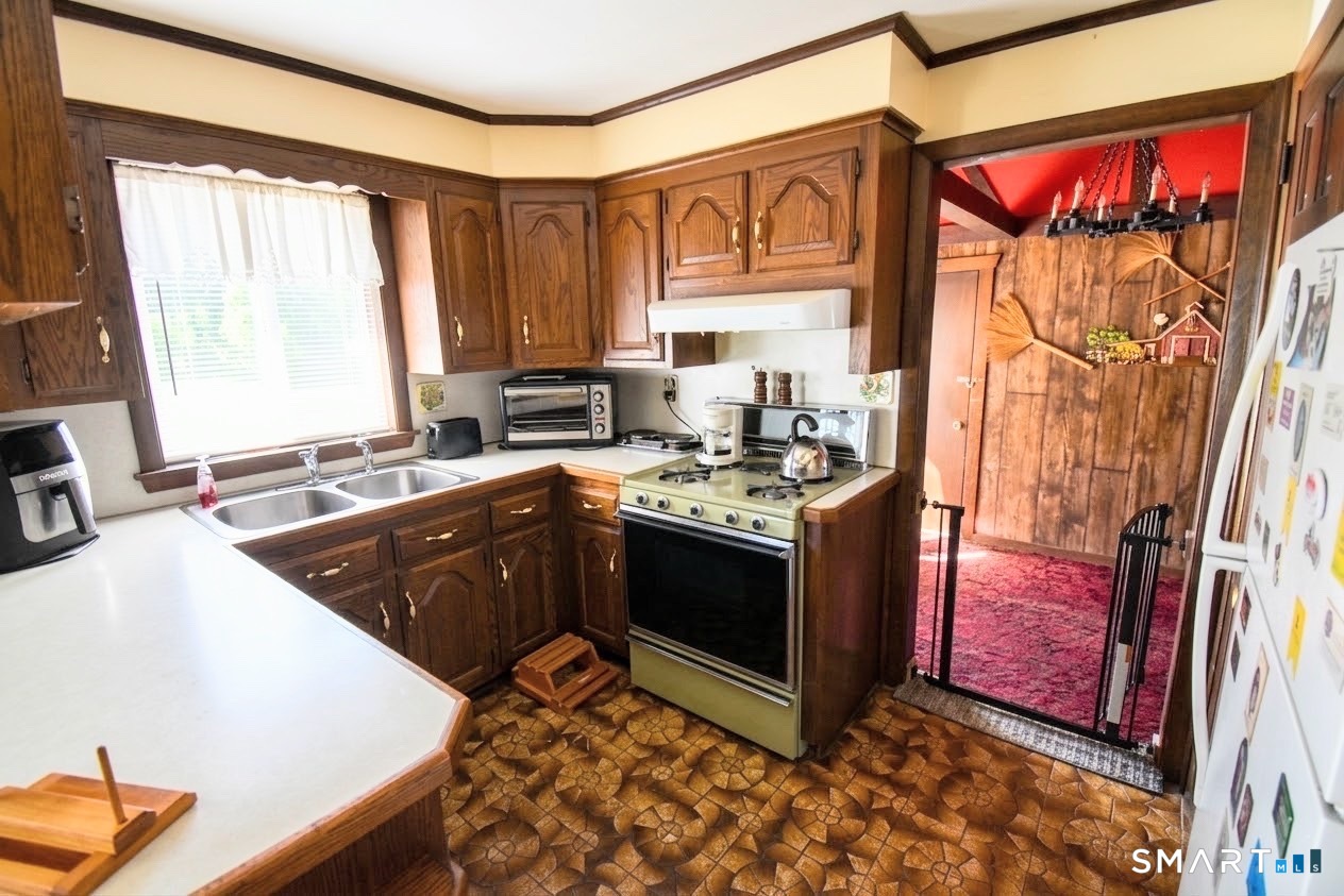 26 Washburn Drive Plainville CT 06062