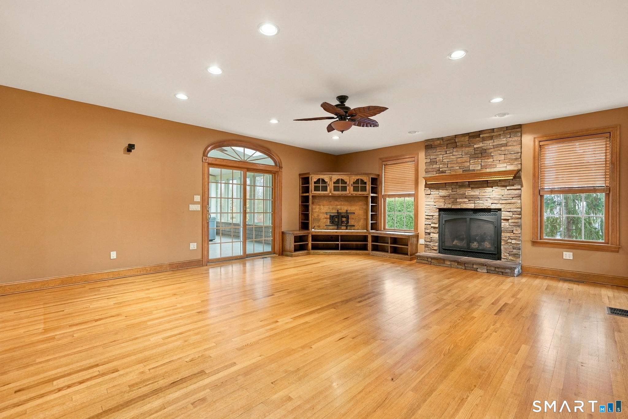 46 Ridgeview Way Ellington CT 06029