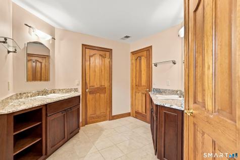 46 Ridgeview Way Ellington CT 06029