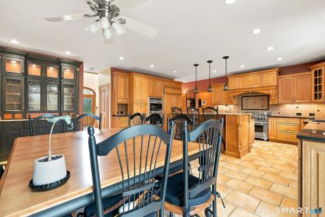 46 Ridgeview Way Ellington CT 06029