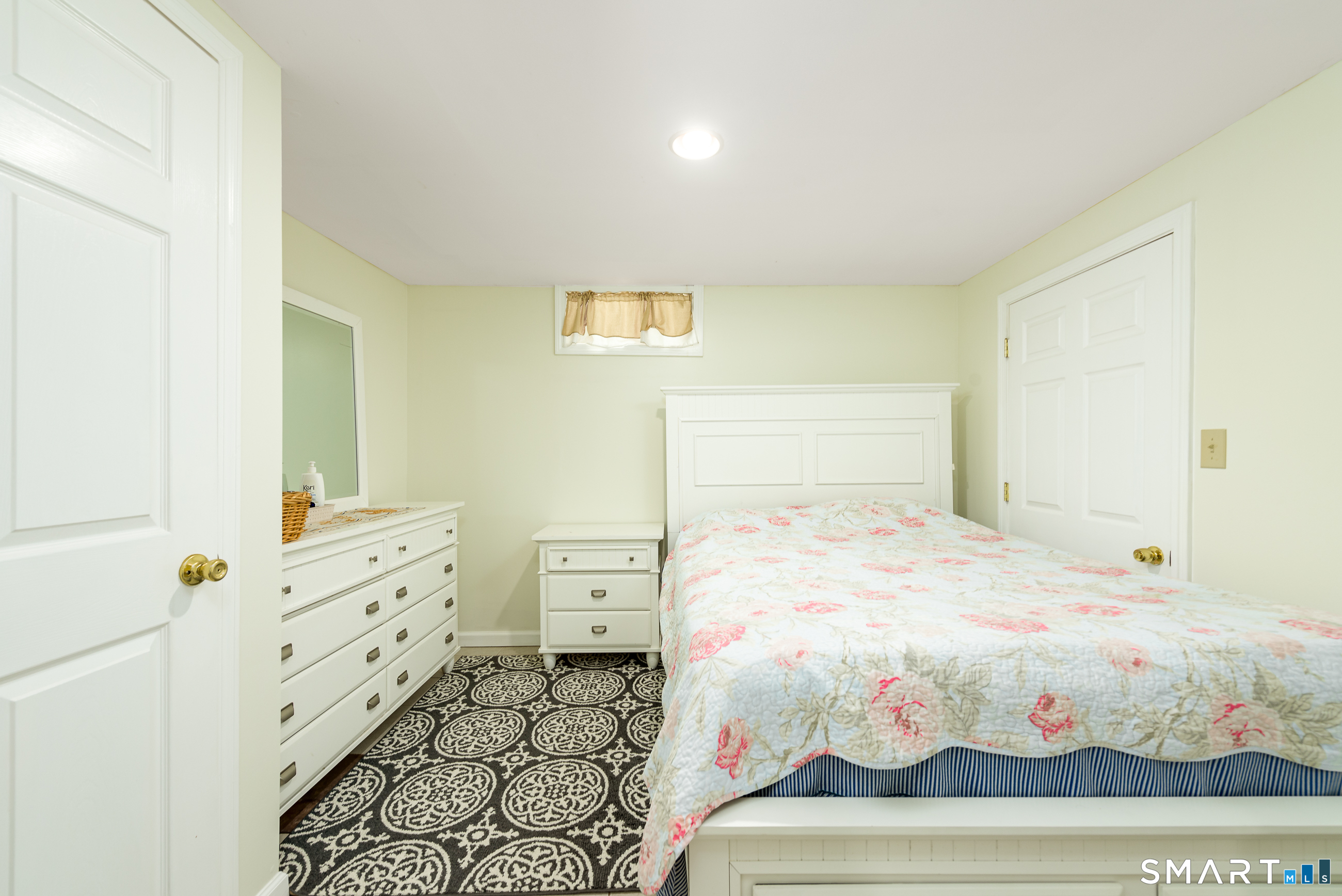 31 Winthrop Road Windsor CT 06095